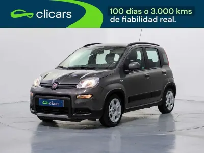 Usado Fiat Panda 69 CV (50 kW) 2022 Gris Utilitario