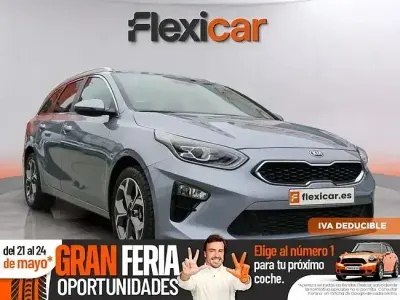 Usado Kia Ceed 136 CV (100 kW) 2021 Gris Utilitario