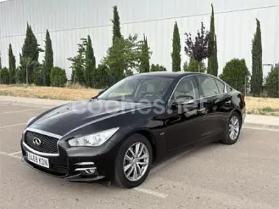 Usado Infiniti Q50 170 CV (125 kW) 2014 Negro Berlina