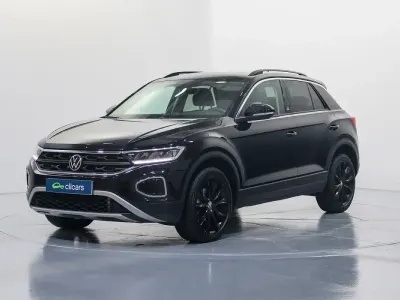 Usado VW T-Roc 150 CV (110 kW) 2023 Negro SUV