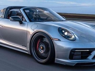 Usado Porsche 992 480 CV (353 kW) 2022 Plateado Coupe