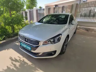 Usado Peugeot 508 GT 181 CV (133 kW) 2015 Gris Berlina