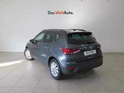 Usado Seat Arona Style 115 CV (84 kW) 2025 Gris SUV