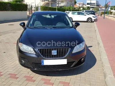 Occasion Seat Exeo Reference 120 PK (88 kW) 2011 Zwart Sedan