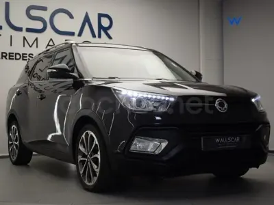 Usado SsangYong XLV Limited 116 CV (85 kW) 2017 Negro SUV
