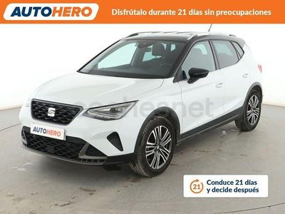 Usado Seat Arona FR 110 CV (80 kW) 2023 Blanco SUV