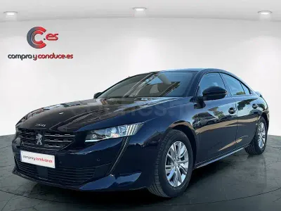 Usado Peugeot 508 Allure 131 CV (96 kW) 2022 Gris / plata Berlina