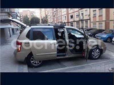 Usado Kia Carnival EX 185 CV (136 kW) 2007 Beige Monovolumen