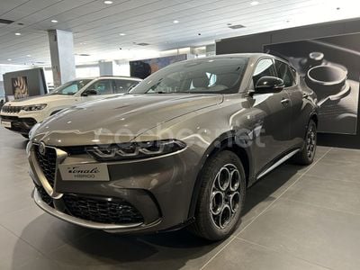 Gris / plata Usado 2023 Alfa Romeo Tonale Ti SUV | 36.500 €