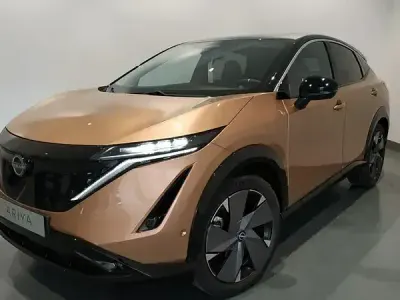 Usado Nissan Ariya Evolve 163 kW (222 CV) 2023 Akatsuki copper ninja black metalizado SUV