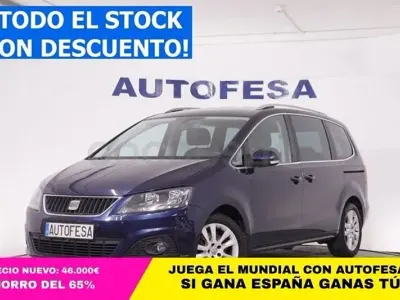Usado Seat Alhambra Ecomotive 140 CV (102 kW) 2014 Azul Monovolumen
