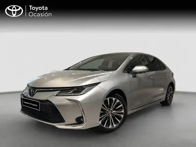 Usado Toyota Corolla Style 140 CV (102 kW) 2025 Gris / plata Berlina