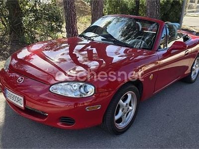 Usado Mazda MX5 Active 110 CV (80 kW) 2005 Rojo Descapotable