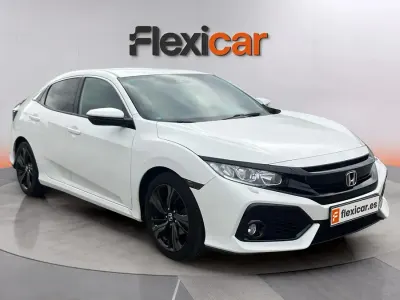 Usado Honda Civic Elegance 129 CV (94 kW) 2017 Blanco Berlina