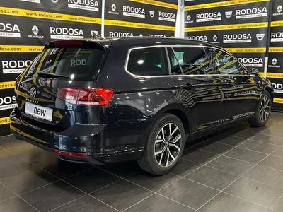 Begagnad VW Passat Executive 150 HK (110 kW) 2021 Svart Sedan