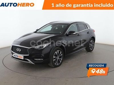Infiniti Q30