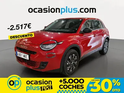 Usado Fiat 600 100 CV (73 kW) 2024 Rojo SUV