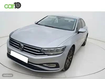 Usado VW Passat Business 150 CV (110 kW) 2021 Gris Berlina