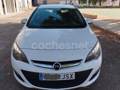 Blanco Usado 2016 Opel Astra Excellence Berlina | 7500 € (Precio justo)