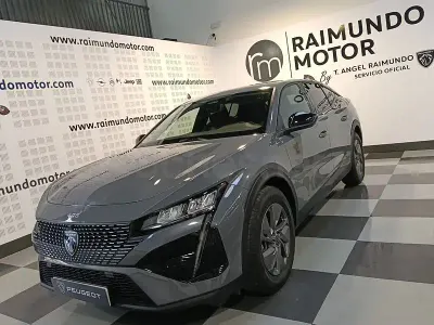 Usado Peugeot 408 Allure 145 CV (106 kW) 2025 Azul SUV