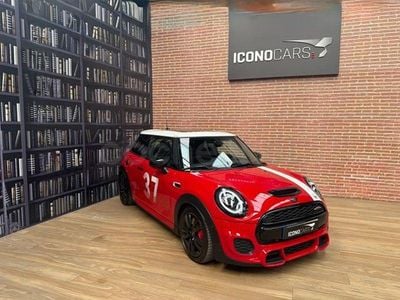 Usado Mini John Cooper Works 231 CV (169 kW) 2021 Rojo Utilitario