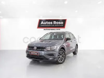 Usado VW Tiguan Edition 125 CV (91 kW) 2017 Gris / plata SUV