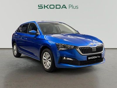 Usado Skoda Scala Ambition 116 CV (85 kW) 2024 Azul Utilitario