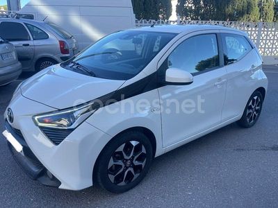Blanco Usado 2020 Toyota Aygo X-play Utilitario | 12.000 € (Precio justo)