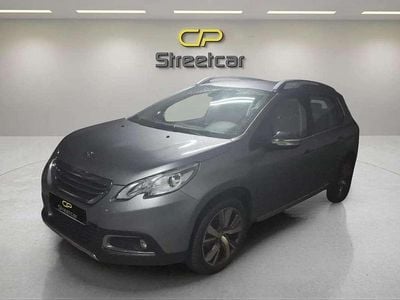 Usado Peugeot 2008 Allure 99 CV (72 kW) 2015 Gris SUV
