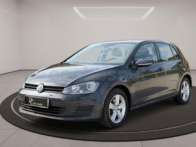 Usado VW Golf VII Advance 140 CV (102 kW) 2013 Gris / plata Berlina