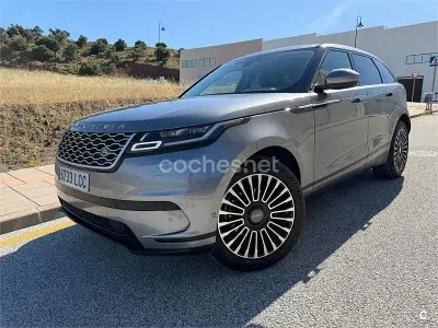 Usado Land Rover Range Rover Velar R-Dynamic 180 CV (132 kW) 2019 Gris / plata SUV