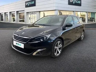 Usado Peugeot 308 SW Allure 130 CV (95 kW) 2017 Familiar