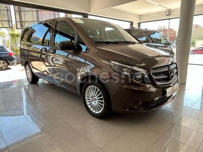 Mercedes V200