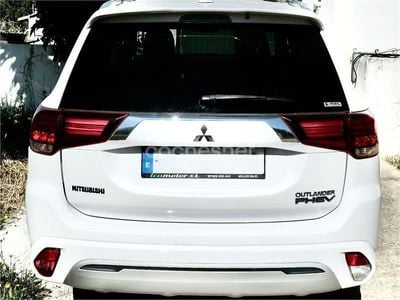 Mitsubishi Outlander P-HEV