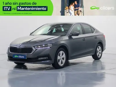Usado Skoda Octavia Ambition 150 CV (110 kW) 2022 Gris Berlina