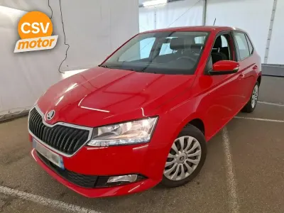 Usado Skoda Fabia Ambition 110 CV (80 kW) 2020 Rojo Utilitario