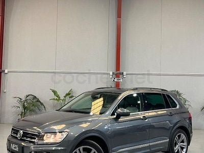 Gris / plata Usado 2019 VW Tiguan Sportline SUV | 28.490 € (Un poco caro)