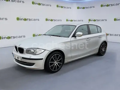 Usado BMW 118 143 CV (105 kW) 2009 Gris / plata Utilitario
