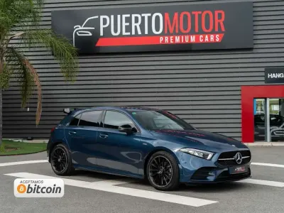 Käytetty Mercedes A200 163 HP (119 kW) 2021 Sininen Viistoperä