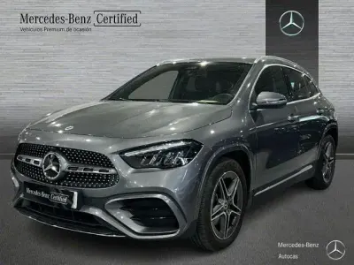 Usado Mercedes GLA200 150 CV (110 kW) 2025 Gris / plata SUV
