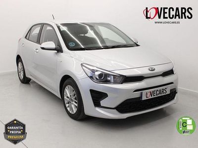 Usado Kia Rio 84 CV (61 kW) 2021 Gris Berlina