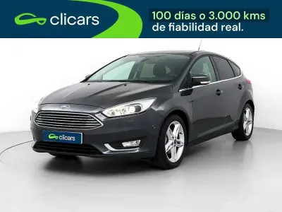 Używany Ford Focus Titanium 125 KM (91 kW) 2017 Szary Hatchback