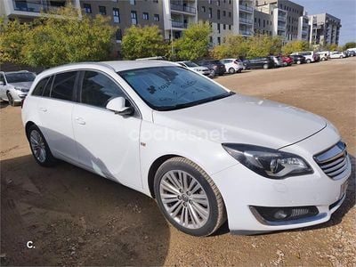 Blanco Usado 2013 Opel Insignia Excellence Familiar | 7800 € (Precio justo)