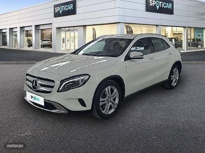 Mercedes GLA220