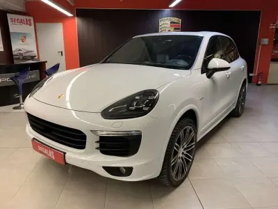 Usado Porsche Cayenne S E-Hybrid 416 CV (305 kW) 2016 Blanco SUV