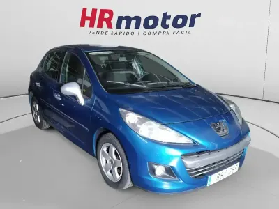 Usado Peugeot 207 Sport 95 CV (69 kW) 2009 Azul