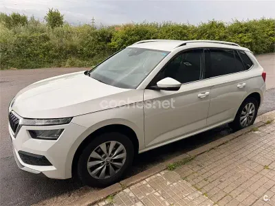 Usado Skoda Kamiq 95 CV (69 kW) 2022 Blanco SUV