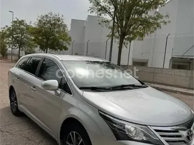 Usado Toyota Avensis