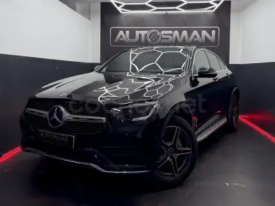 Usado Mercedes GLC300e 306 CV (225 kW) 2021 Negro SUV
