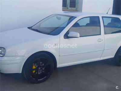 Usado VW Golf III Highline 100 CV (73 kW) 1999 Blanco Berlina